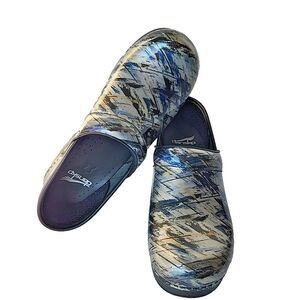 Dansko Professional Clog Patent Leather Criss Cross Multi EU Size 38 US 7.5 8